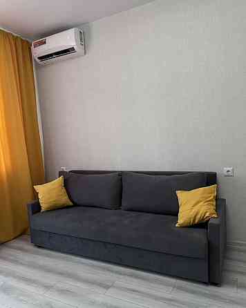 Сдаю однокомнатную квартиру 35.0 м² этаж 2, город Донецк, Ворошиловский район, проспект Маяковского, Донецк