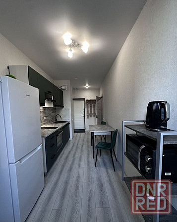 Сдаю однокомнатную квартиру 35.0 м² этаж 2, город Донецк, Ворошиловский район, проспект Маяковского, Донецк - изображение 1