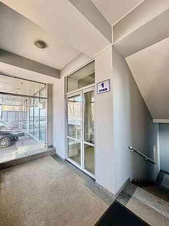 Продажа отдельно стоящего здания по ул.Университетской (универсам Украина) Донецк