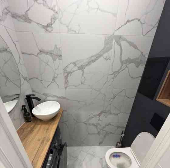 Срочная сдача крупногабаритной двухкомнатной квартиры по адресу Киевский район, ул. Тренева. Донецк