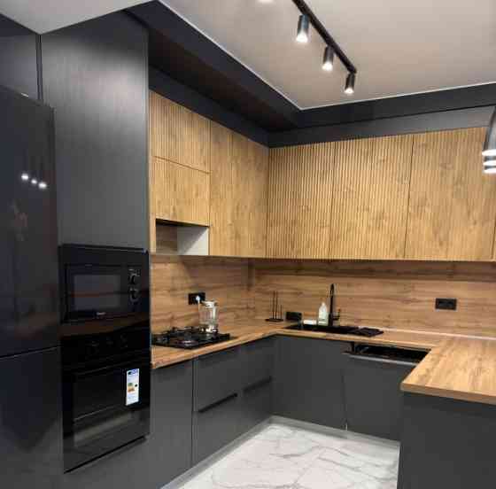 Срочная сдача крупногабаритной двухкомнатной квартиры по адресу Киевский район, ул. Тренева. Донецк