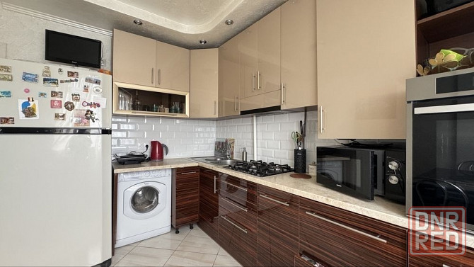 Сдается 2х-комнатная квартира в Ворошиловском районе возле Комсомольского проспекта Донецк - изображение 1