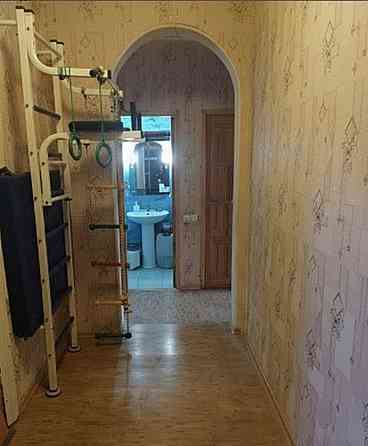 Продам двухкомнатную в центре петровки Донецк