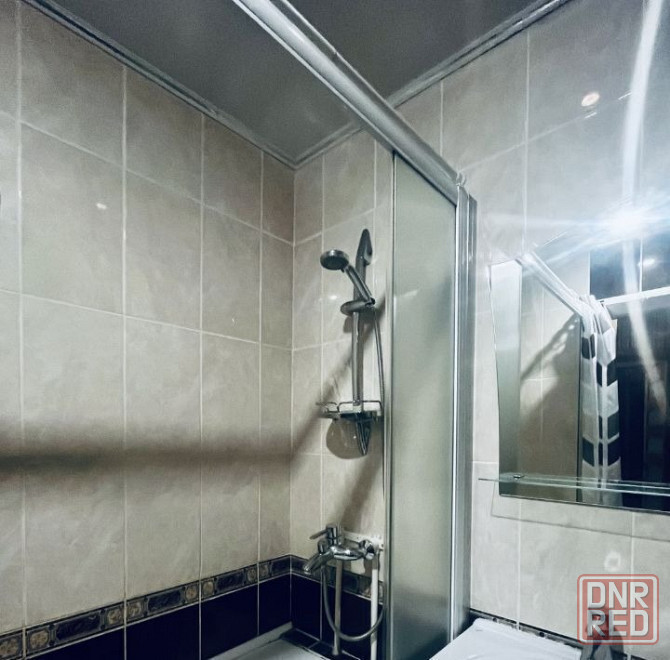 Сдается 1 комнатная квартира в самом центре города, Ворошиловском районе, пр. Богдана Хмельницкого Донецк - изображение 2