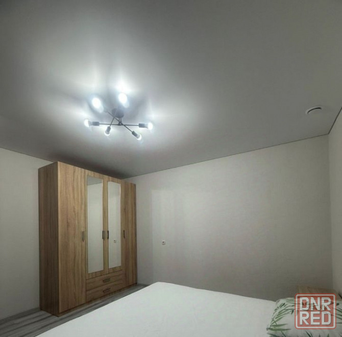 Сдаю двухкомнатную квартиру 65.0 м² этаж 1/5. в Калининском районе, по проспекту Ильича. Донецк - изображение 2