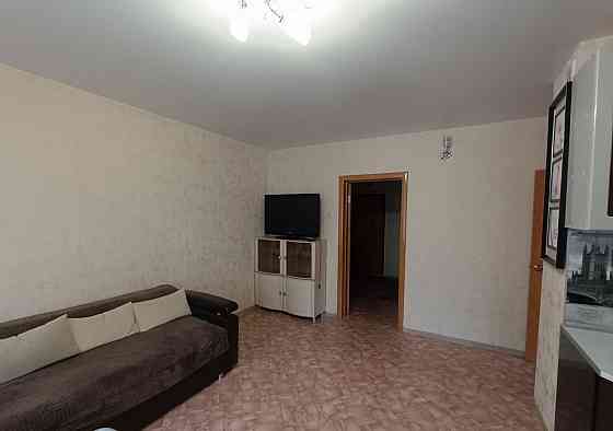 Сдаю 2-х комнатную квартиру-студию 56.0 м² этаж 2/10 город Донецк, Киевский район, улица Артёма "Дон Донецк