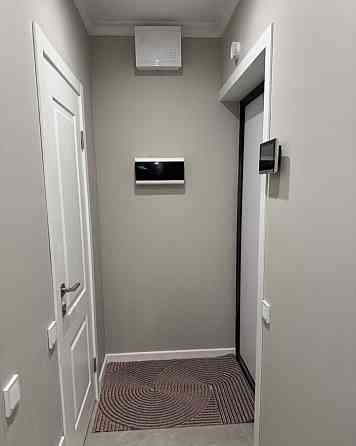 Сдается однокомнатная квартира с отличным евро-ремонтом ремонтом на 7ом этаже 9тиэтажного дома в Вор Донецк