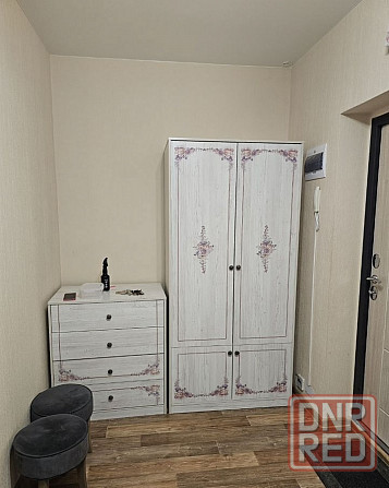 Сдаю однокомнатную квартиру 42.0 м² этаж 2/9, город Донецк, Калининский район, улица Капитана Ратник Донецк - изображение 4