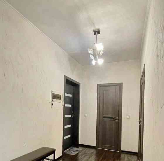 Срочно сдается двухкомнатная квартира в Калининском районе по ул. Разенкова Донецк