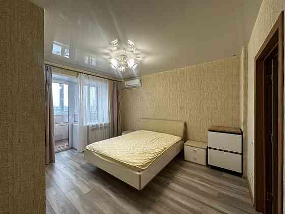 Сдаётся двухкомнатная квартира. Киевский район, ориентир Шахтерская площадь. Донецк