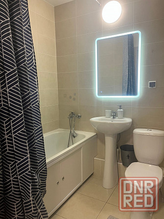 Сдаётся двухкомнатная квартира после ремонта (Буденновский район). Ориентир Караван Донецк - изображение 1