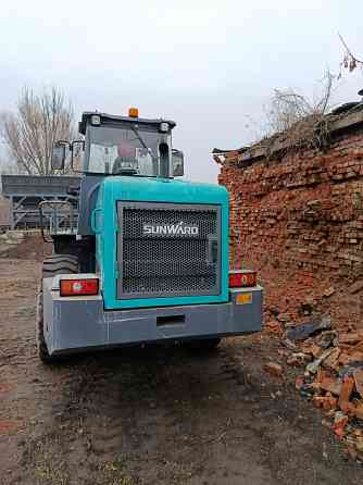 Продается фронтальный погрузчик Донецк