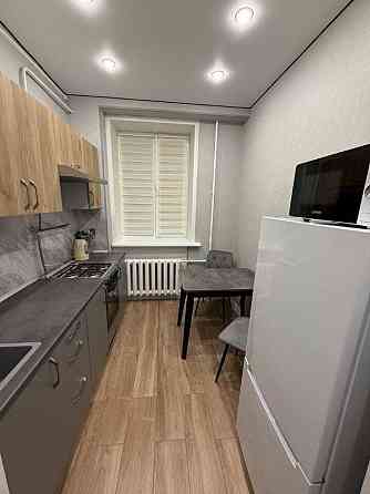 Cдaется уютная двухкомнатная квартира в пешeй доступнoсти от Крытого рынка, Ворошиловский р-н. Донецк