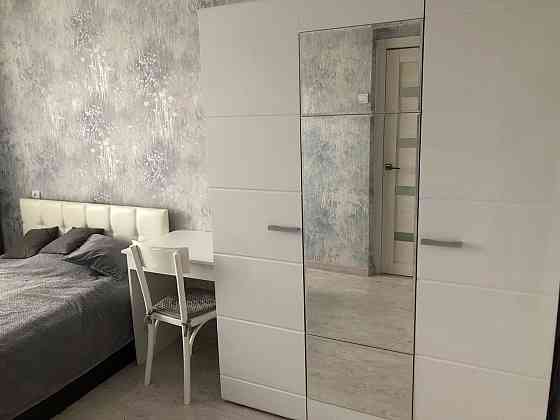 Сдам двухкомнатную квартиру в Калининском р-не, медицинский университет Донецк