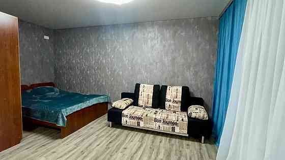 Сдается студия в центре города посуточно/почасово. Ворошиловский район Донецк