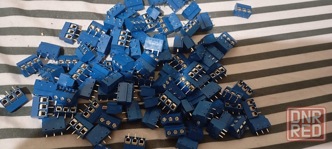 Клеммник 3-контактный, 5мм. цена за всё. Донецк - изображение 1