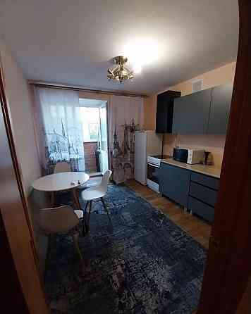 сдаю однокомнатную квартиру 36.0 м² этаж 4, город Донецк, Ворошиловский район, Бульвар Пушкина, Донецк