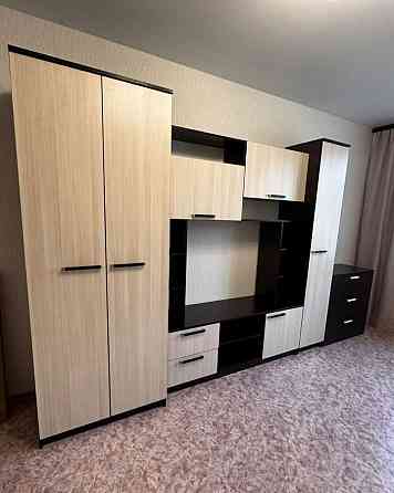 Сдаю однокомнатную квартиру 40.0 м² этаж 1/9 город Донецк, Куйбышевский район, Офицерский проспект, Донецк