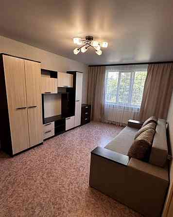 Сдаю однокомнатную квартиру 40.0 м² этаж 1/9 город Донецк, Куйбышевский район, Офицерский проспект, Донецк