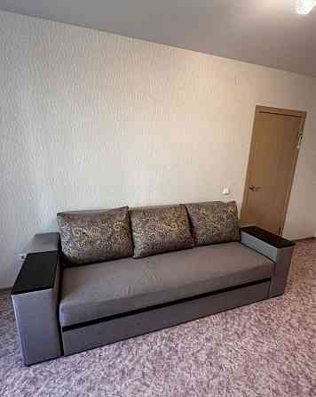 Сдаю однокомнатную квартиру 40.0 м² этаж 1/9 город Донецк, Куйбышевский район, Офицерский проспект, Донецк