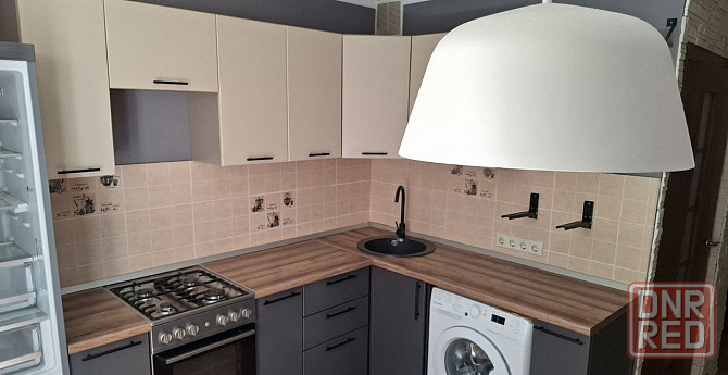 Сдается двухкомнатная квартира в Куйбышевском районе Донецка, на улице Сомова. Донецк - изображение 1