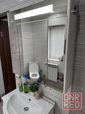 Сдам двухкомнатную квартиру в Буденновском районе по ул. Майской. площадь ( 53 кв. м) . Этаж 2. Донецк - изображение 2