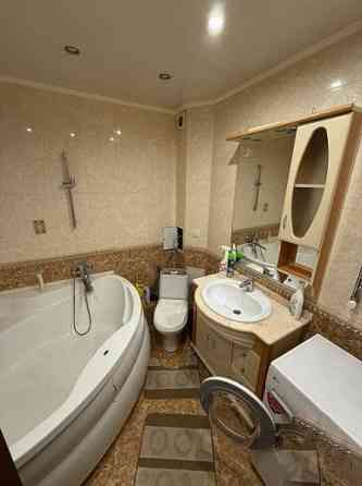 Продаю 2-х комнатную квартиру в Петровском районе, ул. Щипачева, мкр. Тихий Донецк