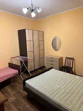 Сдается 1-комнатная квартира в Кировском районе Ориентир: 22 училище Площадь: 38 м2 Этаж: 1 Донецк