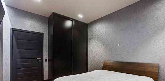 Сдается: Двухкомнатная квартира Район: Ленинский Площадь квартиры: 63 м² Донецк