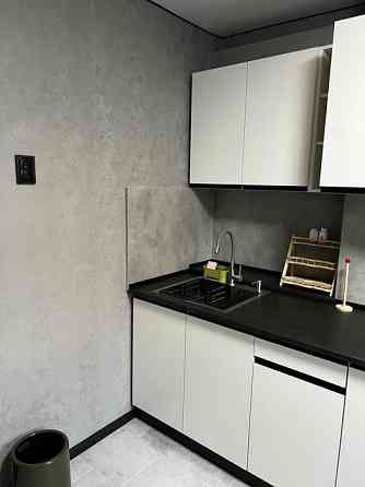 Сдается 2-комнатная квартира в Ворошиловском районе Ориентир: ул. Набережная Площадь квартиры: 47 м Донецк