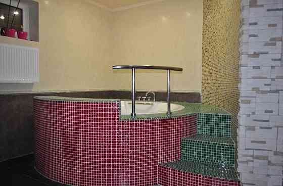 Сдам 2х этажный дом посуточно с сауной, бильярдом для отдыха. Приморский район. Рядом море Мариуполь