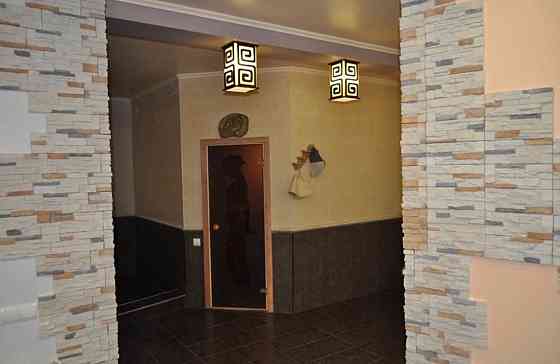 Сдам 2х этажный дом посуточно с сауной, бильярдом для отдыха. Приморский район. Рядом море Мариуполь