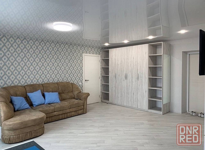 Сдам хорошую 2х комнатную квартиру посуточно в Центральном районе Мариуполь - изображение 2