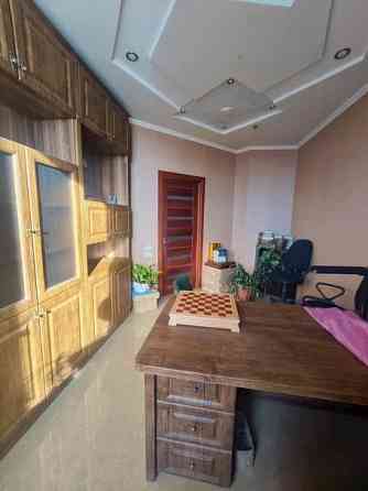 Продажа офиса в бизнес центре Ворошиловский р-н Донецк