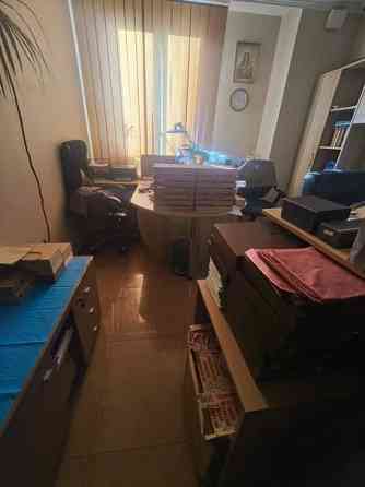 Продажа офиса в бизнес центре Ворошиловский р-н Донецк