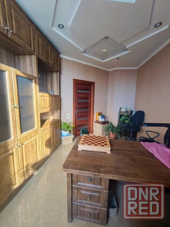 Продажа офиса в бизнес центре Ворошиловский р-н Донецк - изображение 2