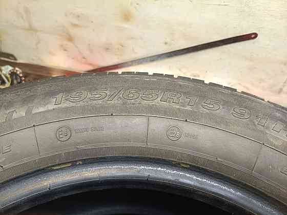 Продаю летнюю резину 195/65 R15 Макеевка