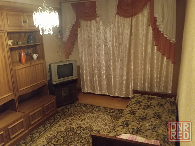 Собственник. Сдается 2 комнатная квартира Пролетарский район, Раздольная Донецк - изображение 1