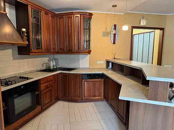 Продается 5 - ти комнатная квартира, ул. Щорса, пересечение с пер. Орешкова Донецк