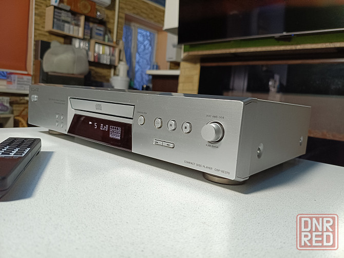 Проигрыватель CD SONY CDP-XE370 Донецк - изображение 2
