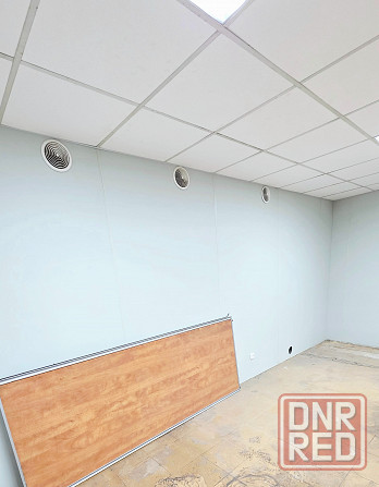 Помещение с отд. входом + склад, ул.Университетская, Шахтерская площадь Донецк - изображение 3