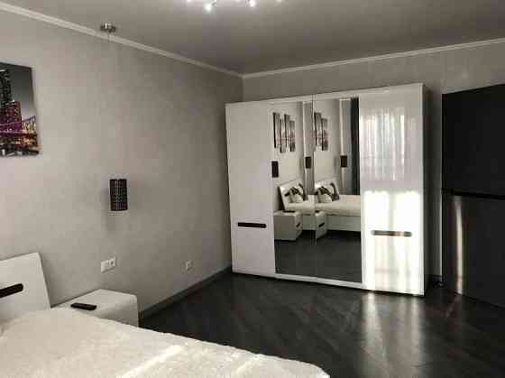 Сдаётся двухкомнатная квартира в отличном состоянии в Ворошиловском районе, ориентир Рамада Донецк