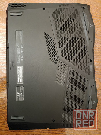 Acer Predator Helios 300 (i5-9300H, 16Gb DDR4, RTX 2060, SSD 512Gb) Макеевка - изображение 4