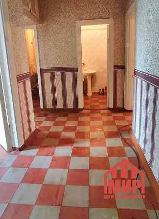 Двухкомнатная квартира на Майском рынке.. Донецк