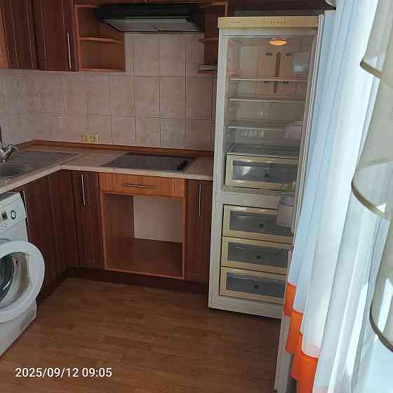 2 комнатная квартира Калининский район, пр.Ильича 19а Донецк