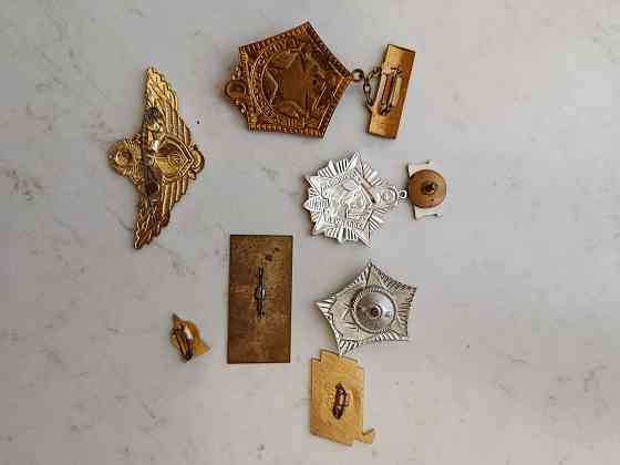 Значки разные Донецк