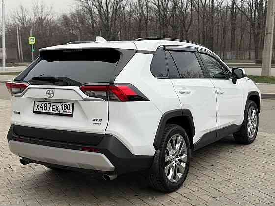 Toyota Rav4 XLE Premium Донецк