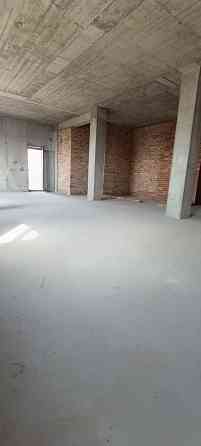 Продам Видовую 2-х комн 80 м² в Жк Обкомовский. Паркоместо! Два санузла. Донецк