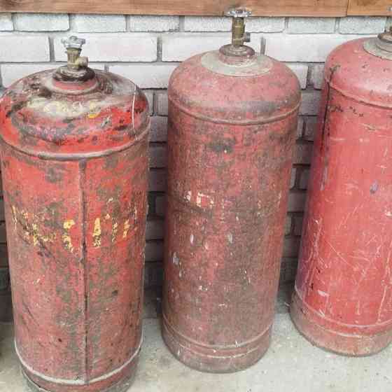 Куплю непригодные(старые,нерабочие) газовые баллоны на постоянной основе 40-50л Донецк