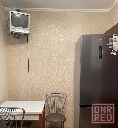 Сдаётся уютная однокомнатная квартира в Ворошиловском районе, улица Университетская Донецк - изображение 1